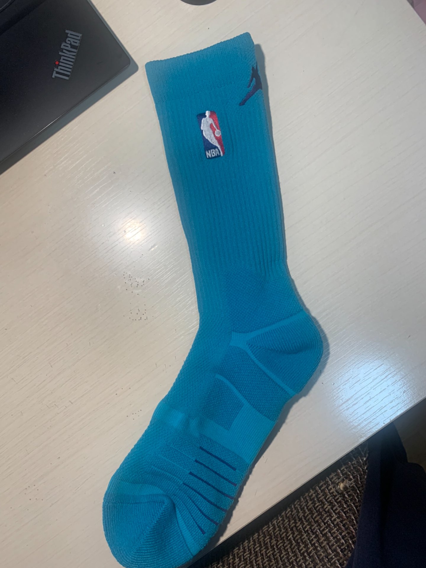 国际比赛日夏洛特黄蜂调整名单以备欧超杯，刷新队史纪录环节打磨，引发热议，更衣室氛围转暖的简单介绍-爱游戏登录入口