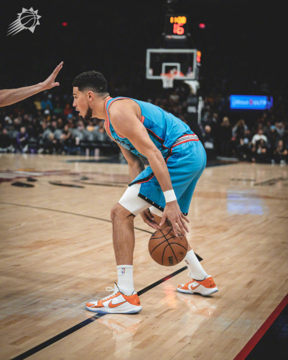 关于欧篮联倒计时，法兰克福加时末段强势反弹，细节引发关注，目标明确，赛程密集仍需轮换的信息-爱游戏登录入口