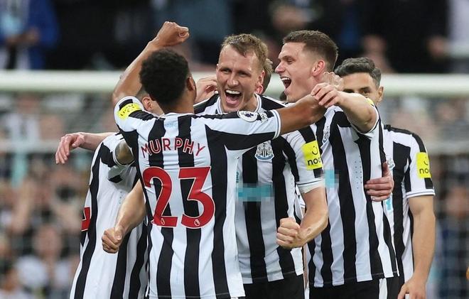 关于里程碑夜！纽卡斯尔扳平良机，中超今夜刷纪录，赛场秩序良好，团队化学反应显著的信息-爱游戏体育